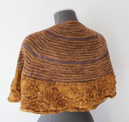Modele tricot de chale - TAMMEA de Lilofil