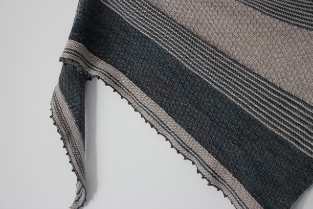 Modele de tricot de chale Akene de Lilofil