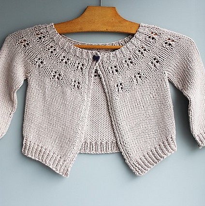 tricot bebe gilet