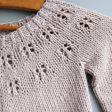 Modele de tricot de gilet enfant hibbis de lilofil