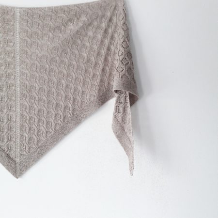 Modele de tricot de chale Lesi Shawl de lilofil