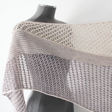 Modele de tricot de chale Spring's Kelias de Lilofil